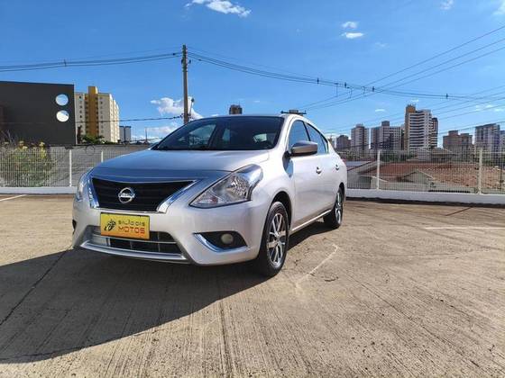 NISSAN VERSA 1.6 16V FLEX SL 4P MANUAL NISSAN VERSA 1.6 16V FLEX SL 4P MANUAL